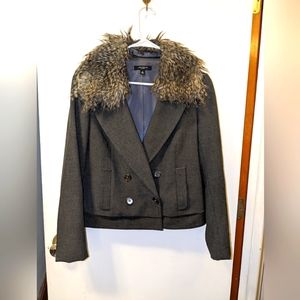 Ann Taylor Jacket Womens Sz 10 Gray Faux Fur Collar Double Breasted Short Coat